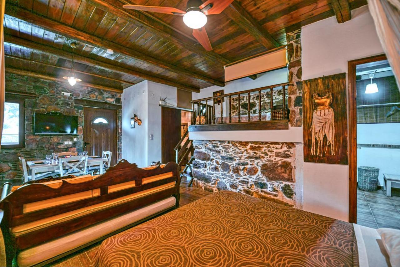 PefkoPetro Traditional House Keramotí Exterior foto